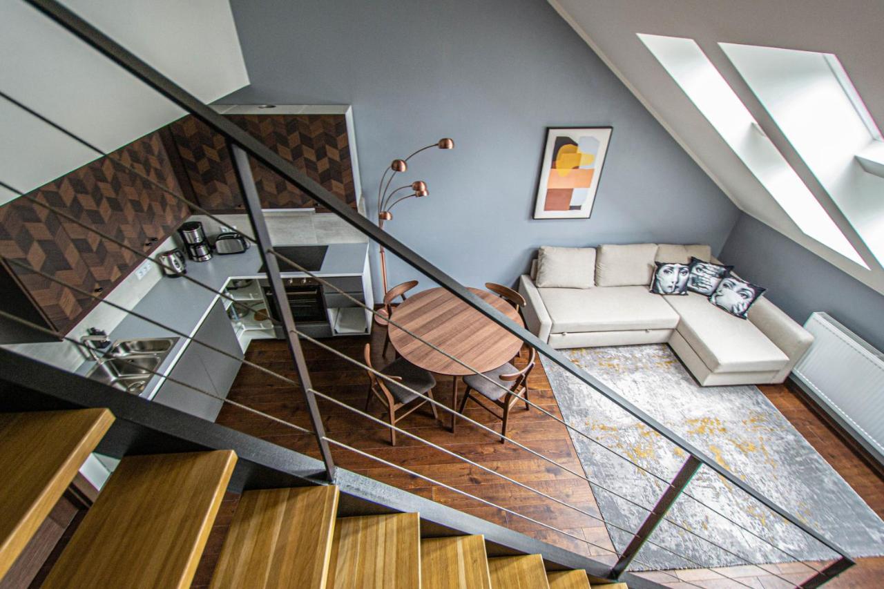 Quite Loft With Balcony And 3 Air Conditioners Prag Exterior foto